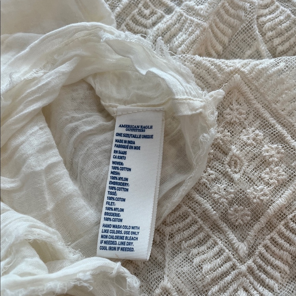American Eagle Outfitters Cream Patterned  & lace Scarf bin 33 - Picture 2 of 3